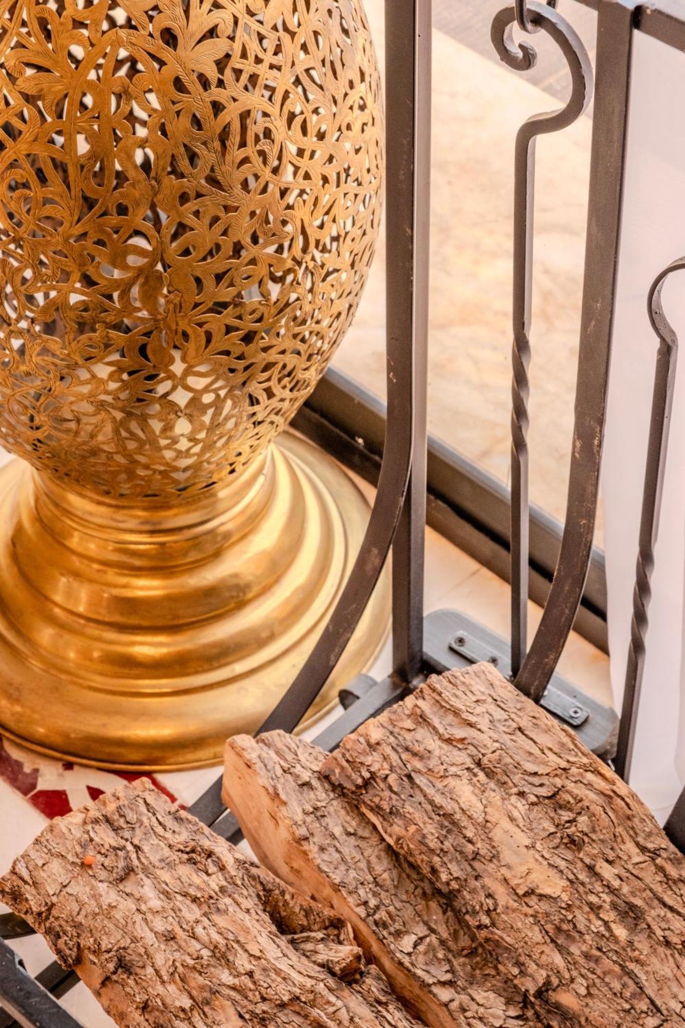 Luxury With Pool, Garden & Gated Security * Marrakesh